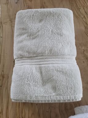 Boutique Off-White Cream Bath Sheet - Plush 100% Turkish Cotton Loops XLG EUC